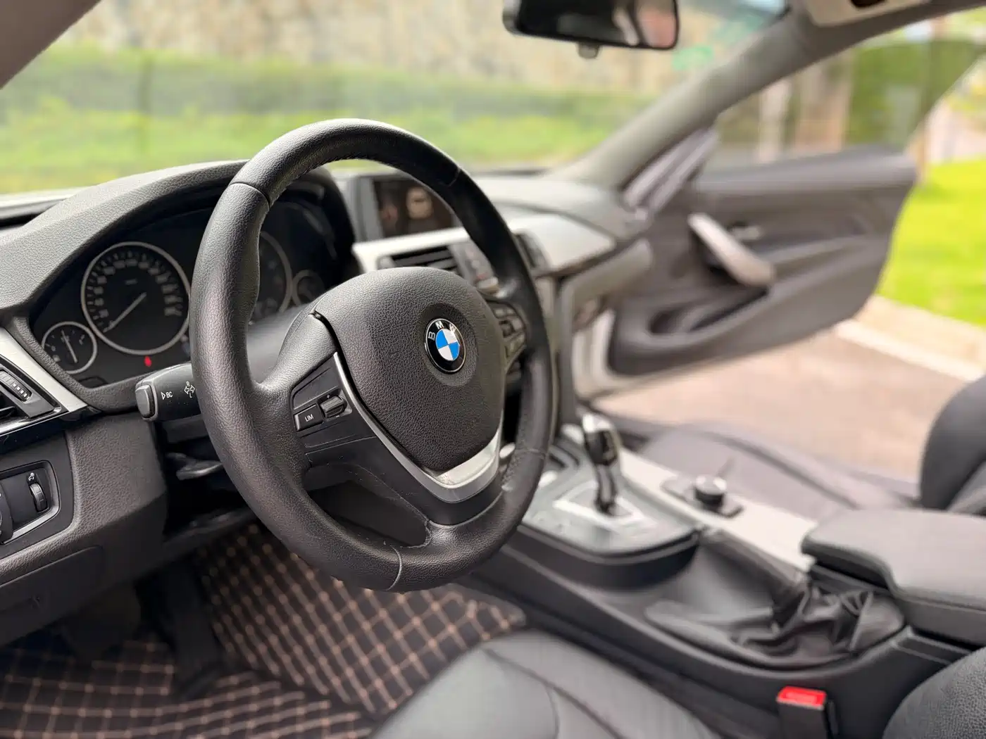 BMW 4 Series 2014 420i Fashion Edition фото 16