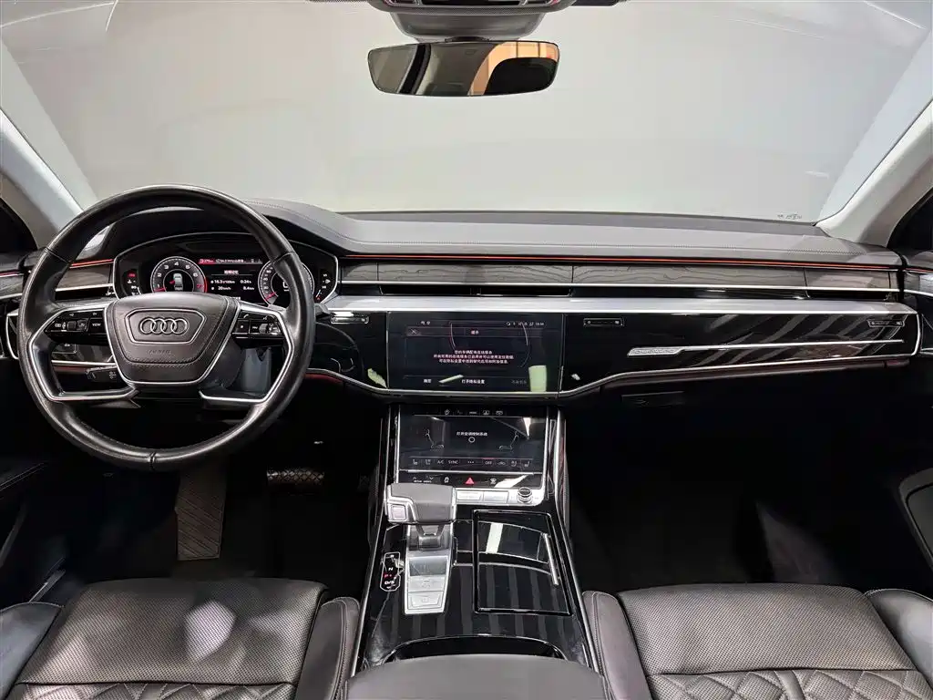 Audi A8 2023 A8L 50 TFSI quattro Exclusive фото 12