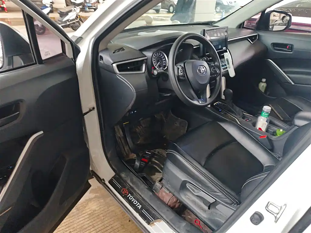 Toyota Corolla Cross 2022 2.0L Elite Edition фото 12