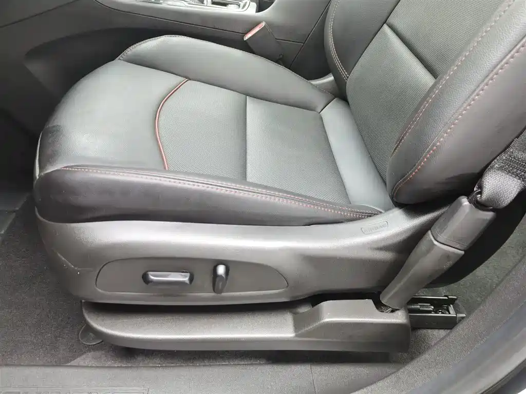 Chevrolet Equinox 2023 Mild Hybrid 2.0T RS Smart Frontier Edition фото 20