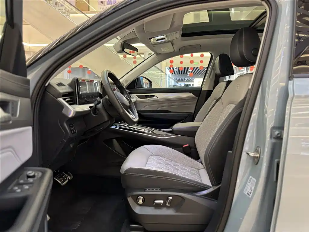Volkswagen Talagon 2023 380TSI 4WD R-Line Touring Edition фото 27