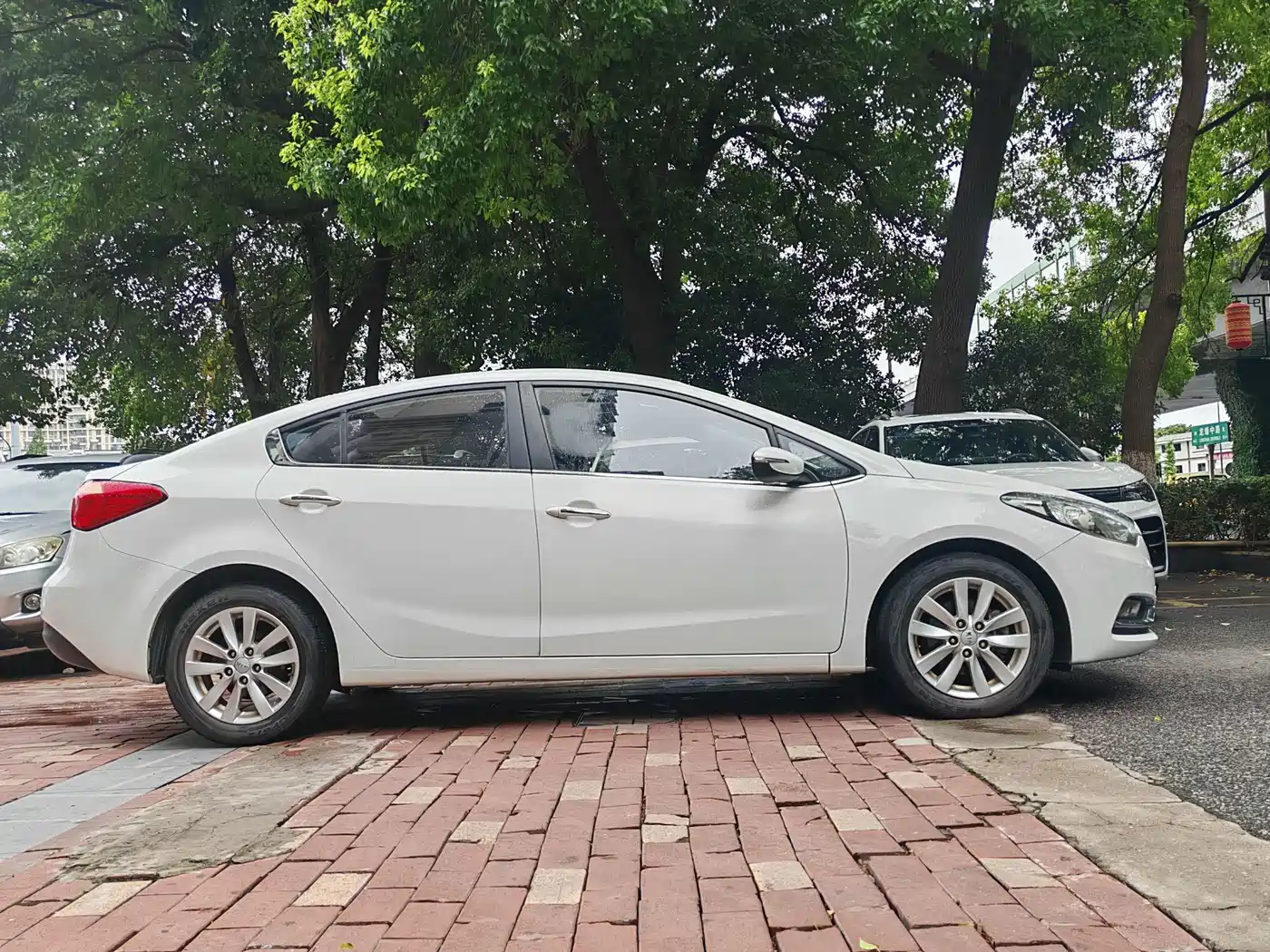 Фото 7 - Kia K3