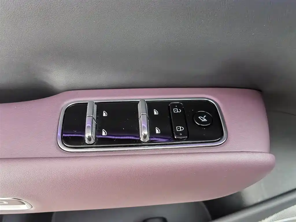 Voyah Auto VOYAH FREE 2025 FREE+ 4WD Qiankun Edition фото 9