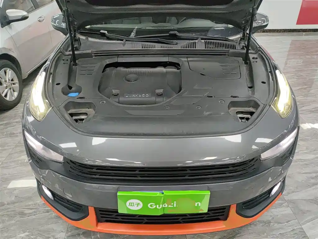 Lynk & Co 02 2019 High Energy Edition 2.0T Automatic 2WD Shine China VI фото 20