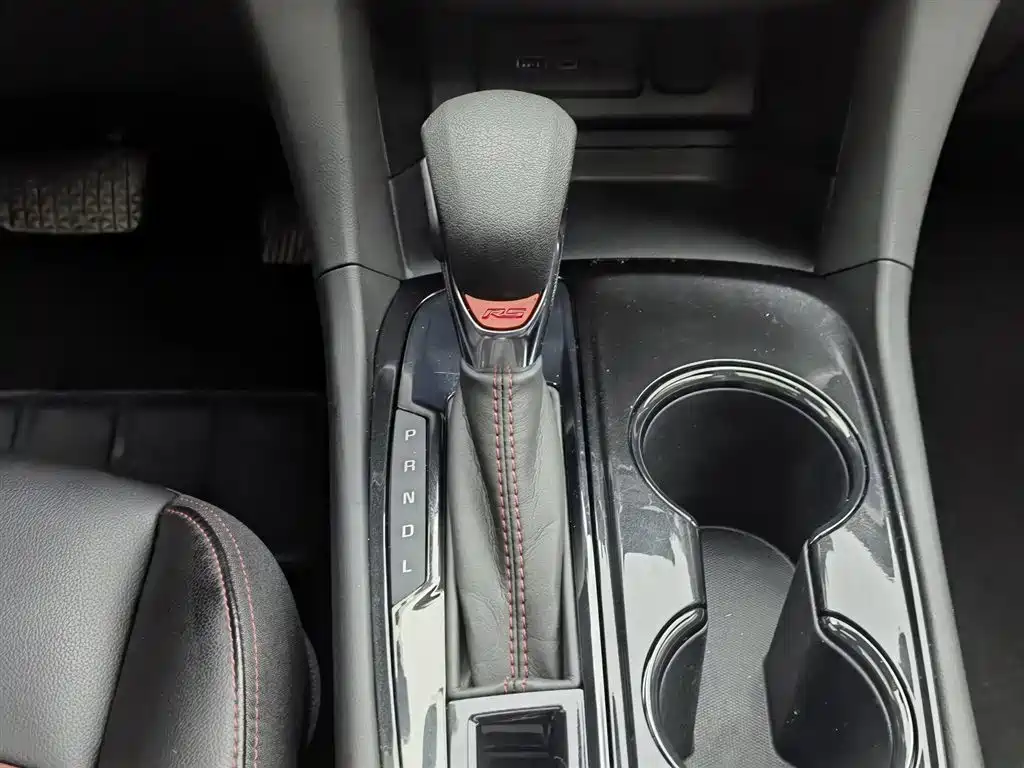Chevrolet Equinox 2023 Mild Hybrid 2.0T RS Smart Frontier Edition фото 13