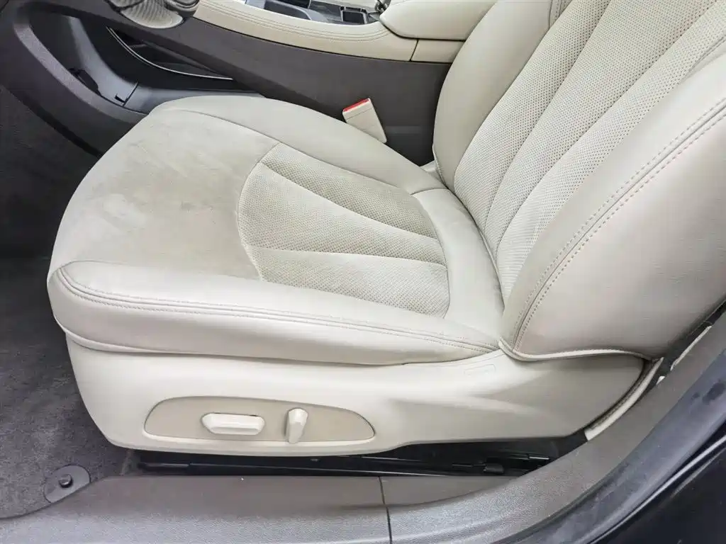 Buick LaCrosse 2018 Model 30H Elite Edition фото 20