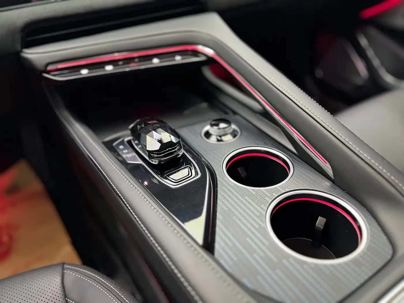 ZEEKR EXTREME KRYPTON 001