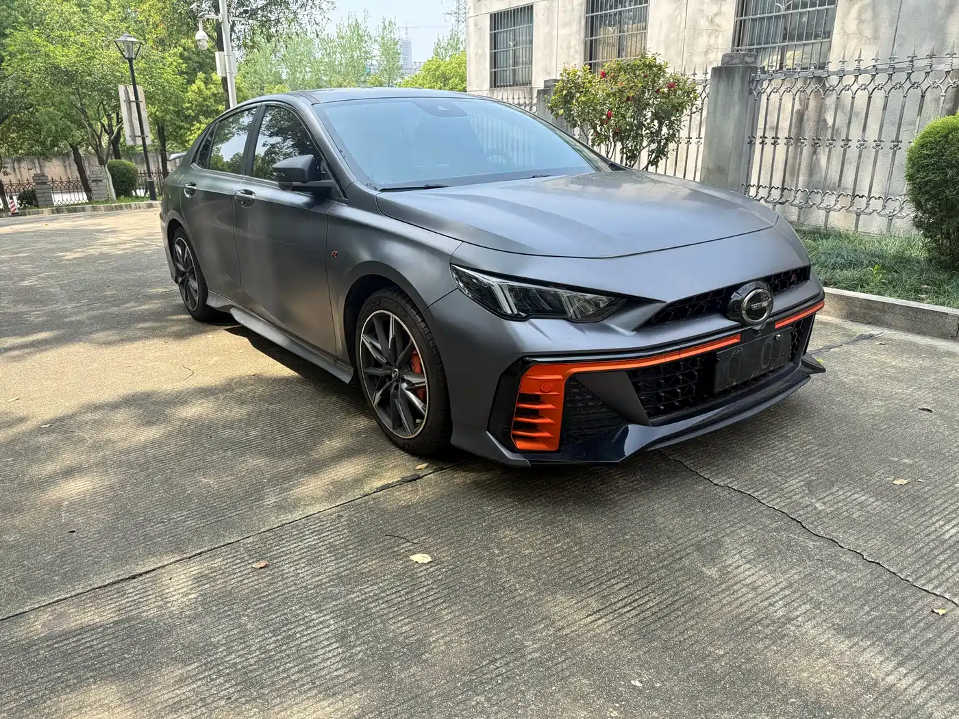 GAC Trumpchi Trumpchi Emkoo 2025 270T DCT Shadow Leopard R-Style Sport фото 2