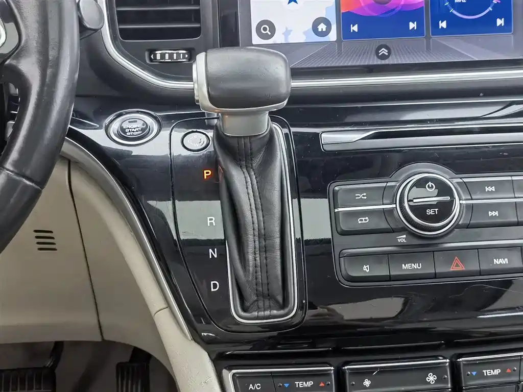 GAC Trumpchi Trumpchi M8 2018 320T Premium Edition фото 13
