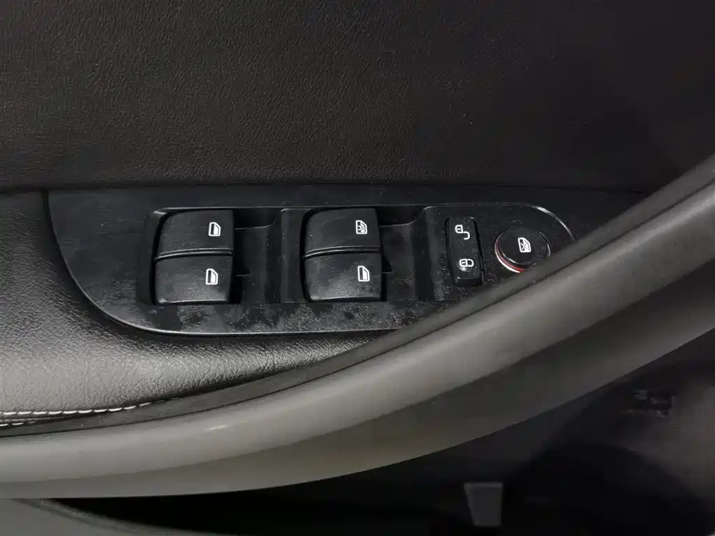 BYD Song 2020 Classic 1.5T Automatic Elite фото 9