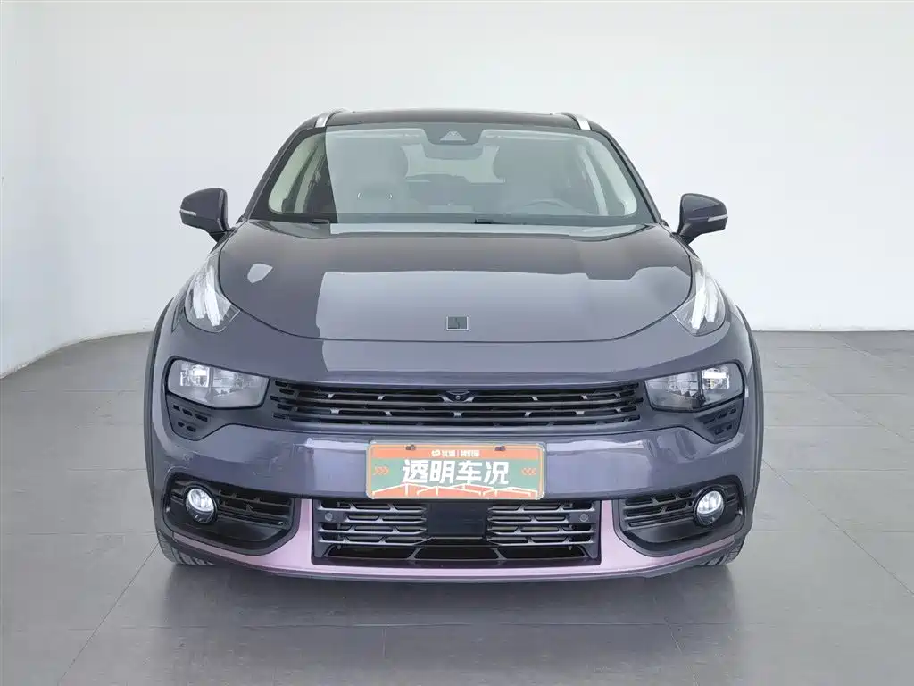 Lynk & Co 02 2021 1.5TD DCT 2WD Shine Champion Edition фото 3