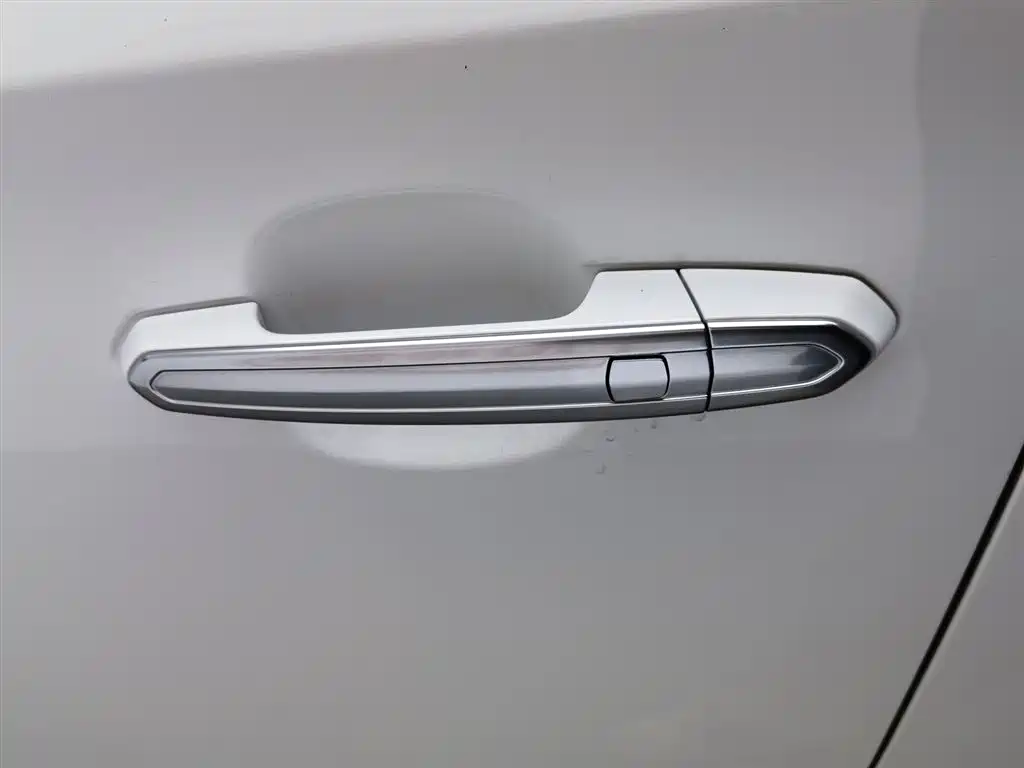 Cadillac XTS 2018 28T Elite фото 18
