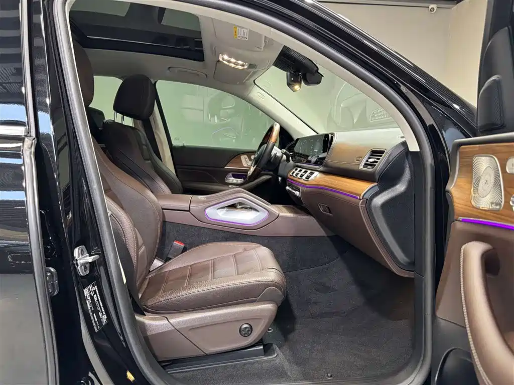 Mercedes-Benz GLS 2021 Facelift GLS 450 4MATIC Luxury фото 25