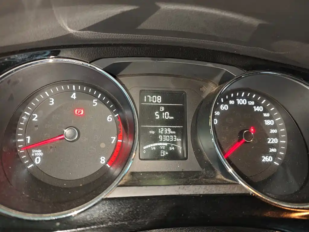 Photo 4 - Volkswagen Sagitar