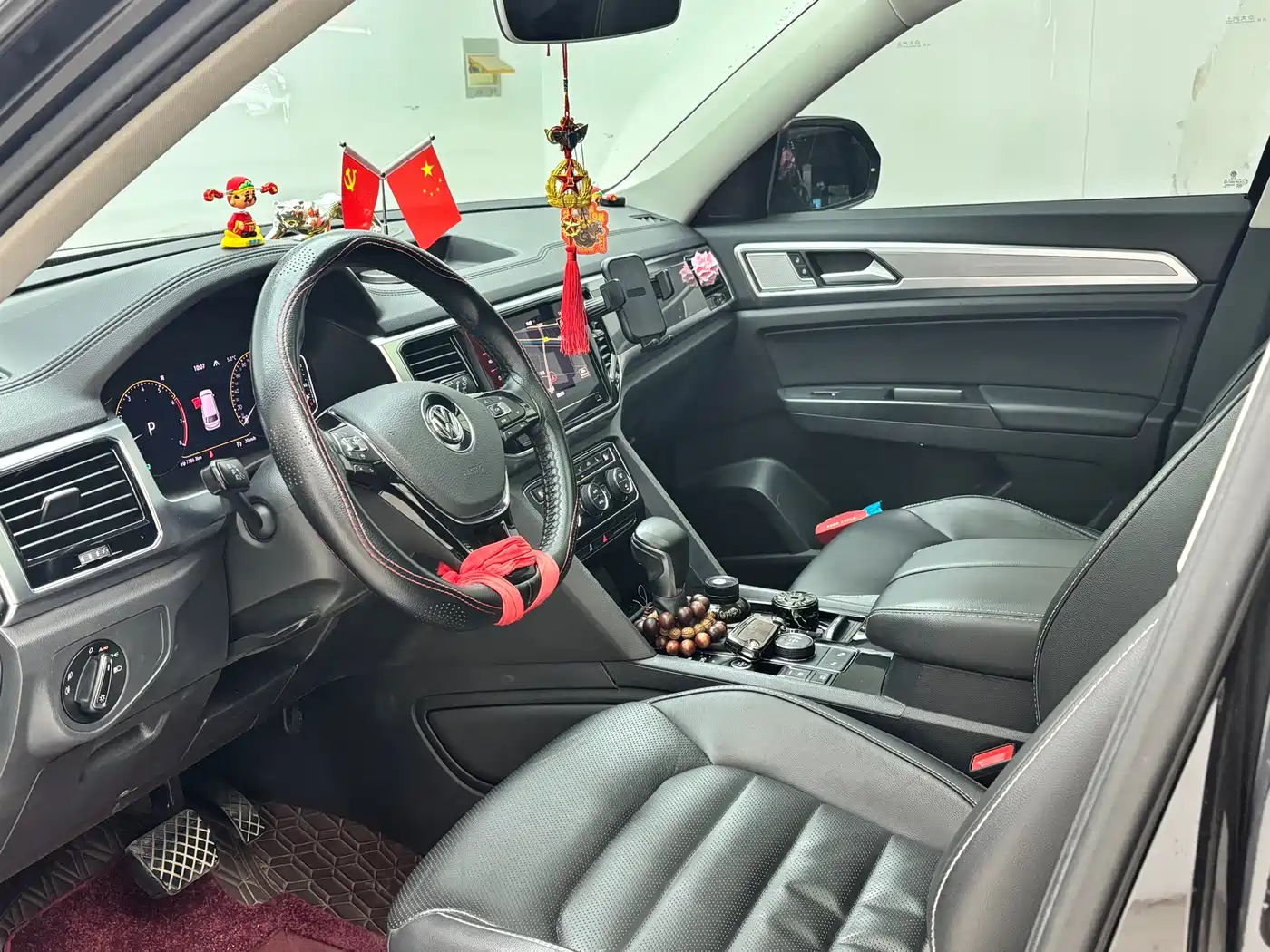 VOLKSWAGEN TOURANG