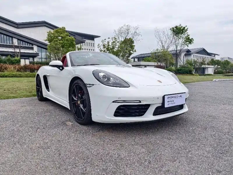 Porsche 718 2022 Boxster 2.0T фото 4