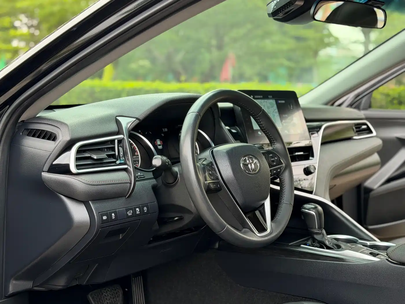 Toyota Camry 2021 2.0G Luxury Edition фото 12