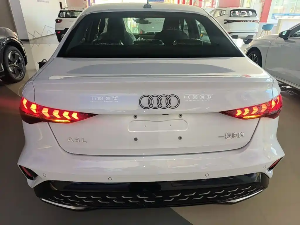 Audi A3 2026 2025 Facelift A3L Limousine 35TFSI Flying Joy Edition