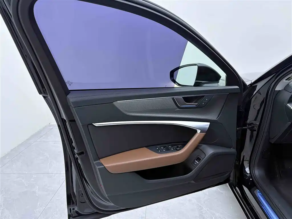 Audi A6L 2019 40 TFSI Luxury Elegance фото 17
