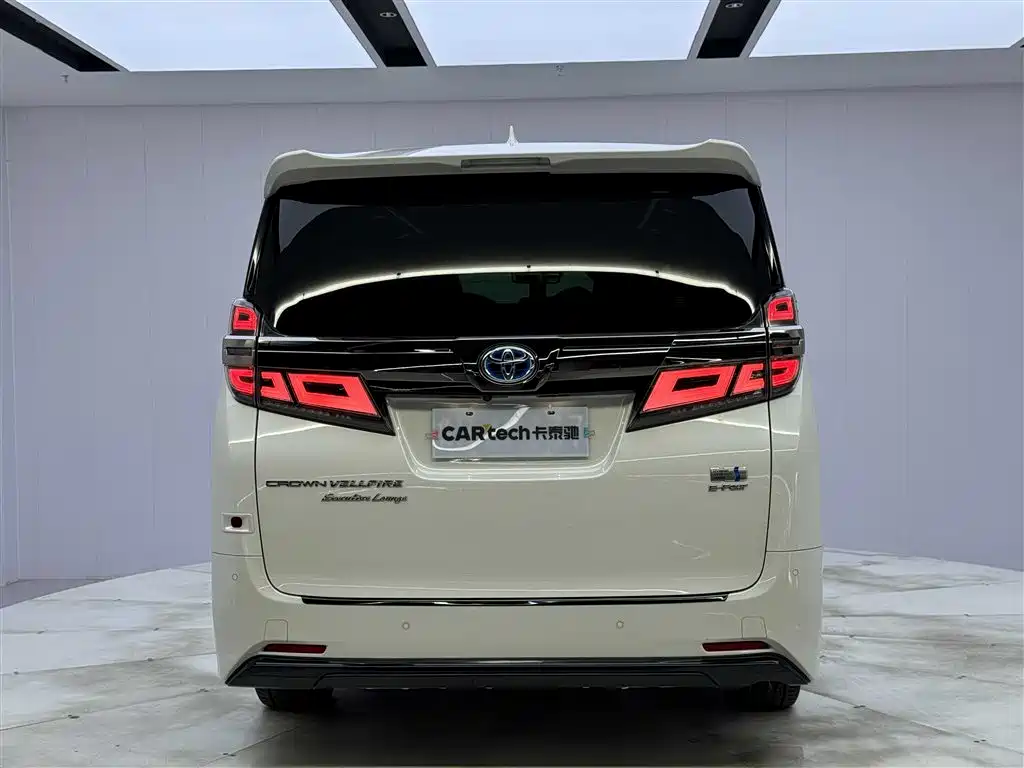 Toyota Vellfire 2021 Crown Hybrid 2.5L HV Premium Edition фото 5