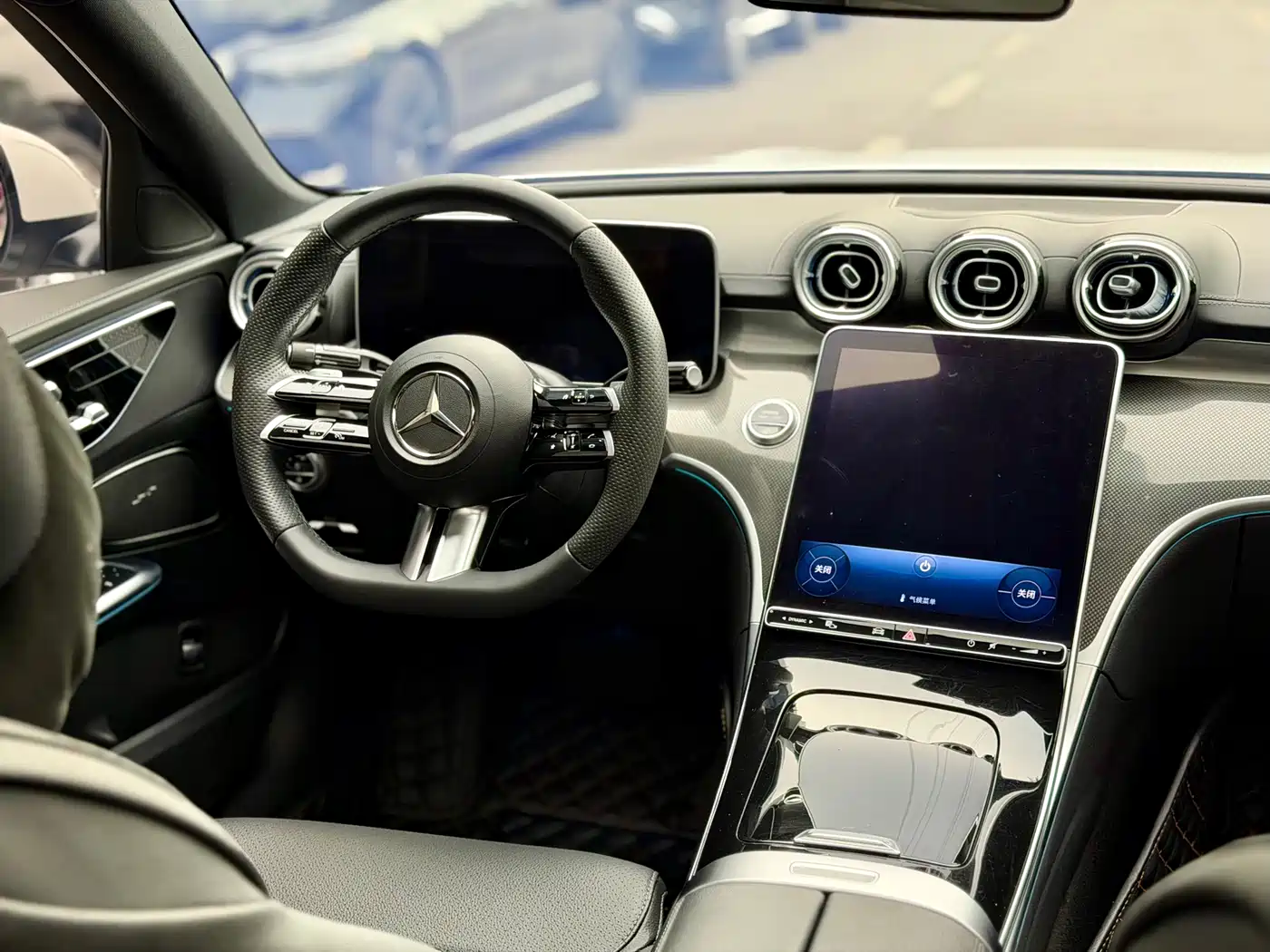 Mercedes-Benz C-Class 2023 C 260 L Sport фото 17