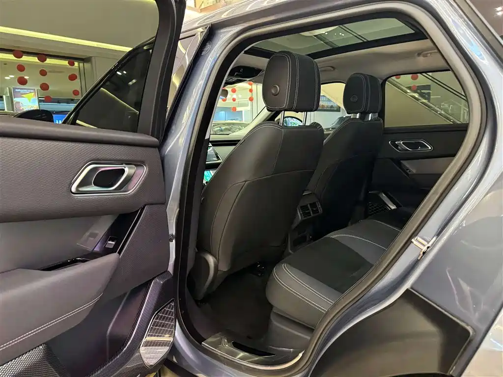Land Rover Range Rover Velar 2021 P250 фото 19