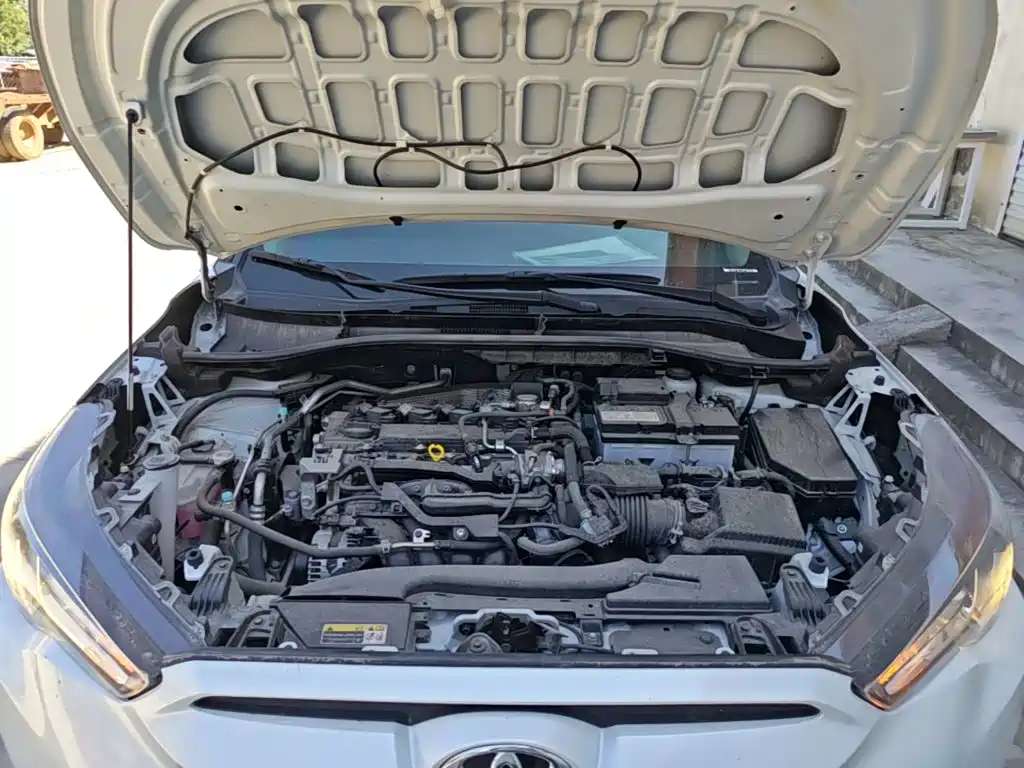 Photo 20 - Toyota Frontlander