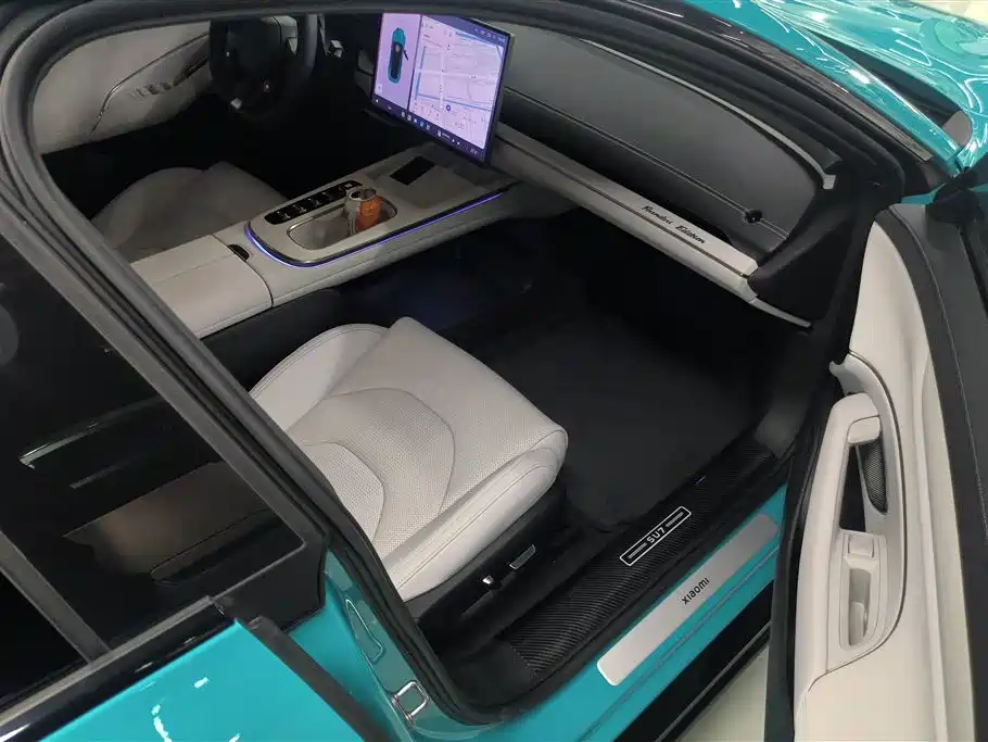 XIAOMI CAR XIAOMI SU7