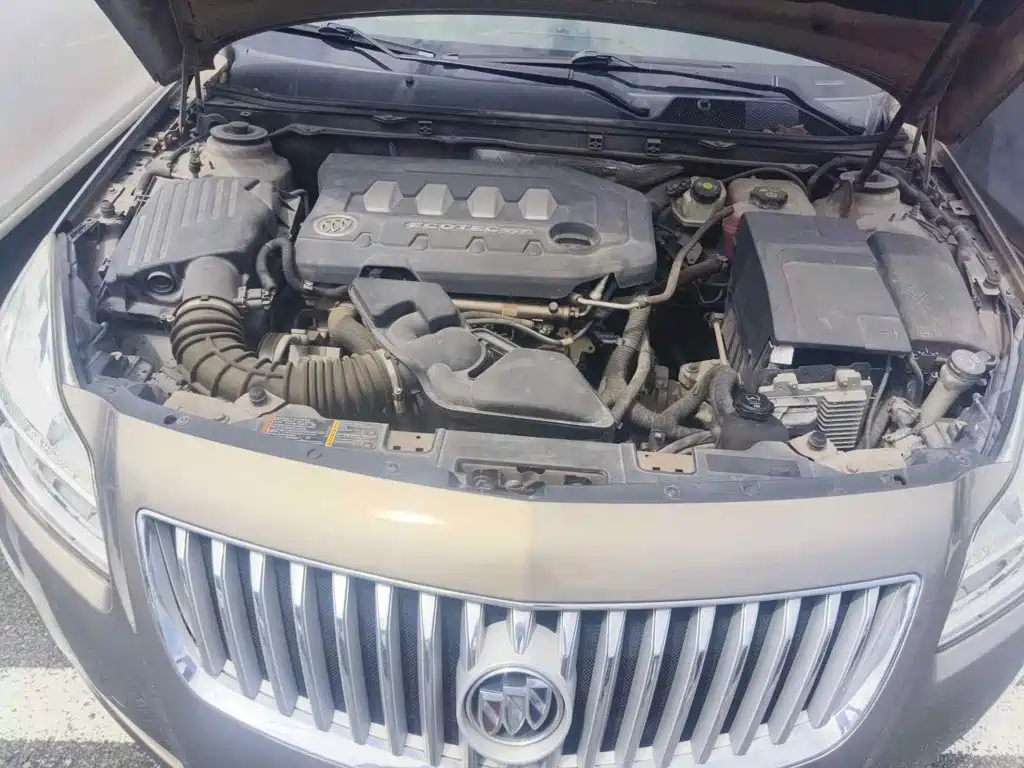 Фото 3 - Buick Regal