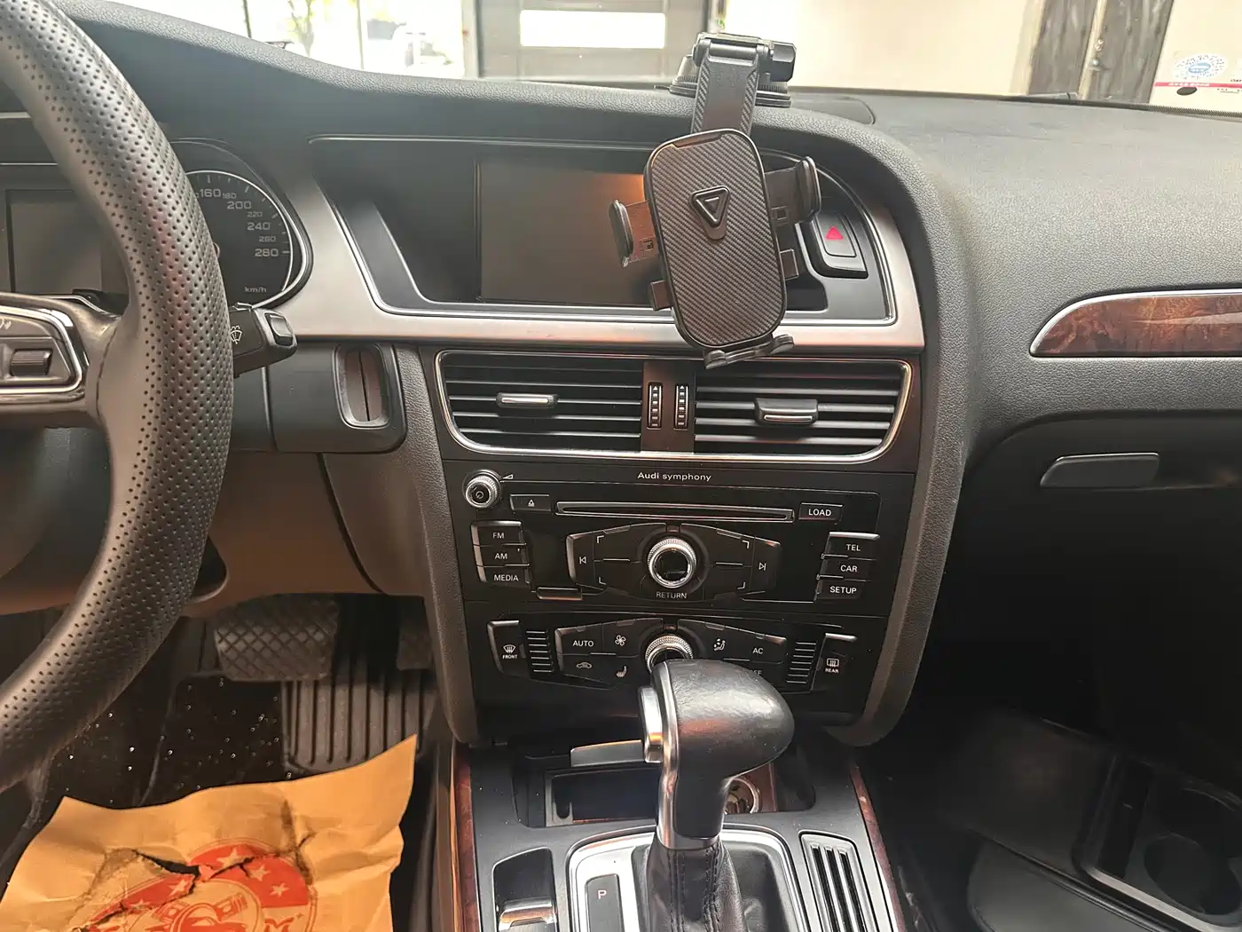 Audi A4L 2013 35 TFSI Automatic Comfort фото 12