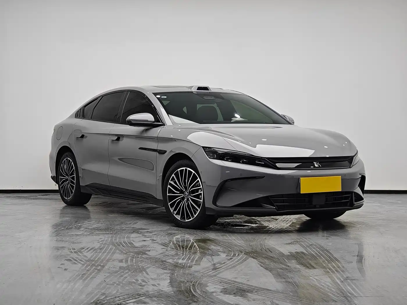 BYD Han 2025 DM-i Smart Driving Edition 125KM LiDAR Flagship фото 18
