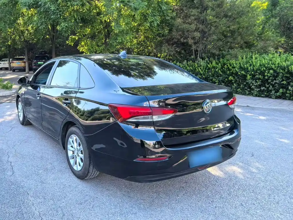 Фото 24 - Buick Excelle