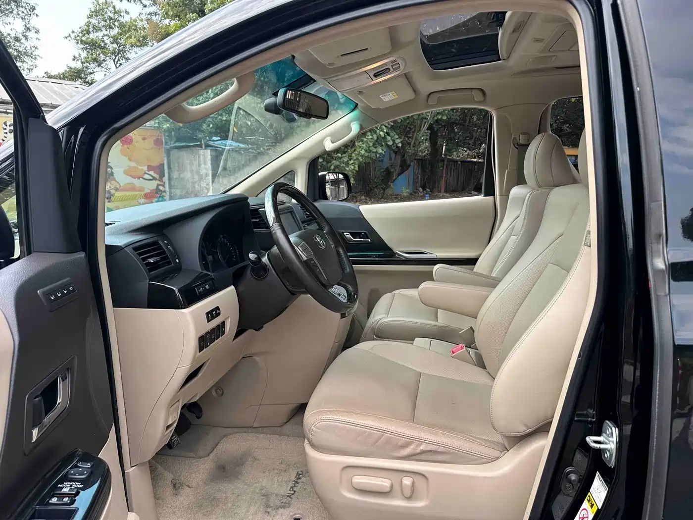 Toyota Alphard 2012 3.5L Luxury Edition фото 11