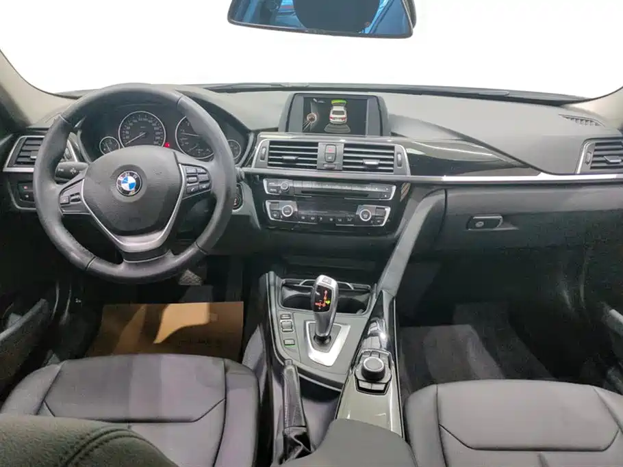 BMW 3 Series 2017 320Li Fashion фото 12
