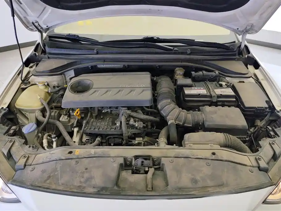 Hyundai Elantra 2018 1.4T DCT Dynamic·Vitality Model фото 10
