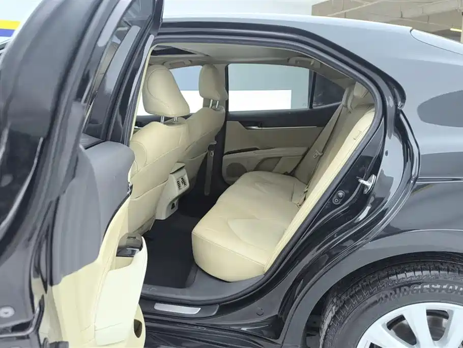 Toyota Camry 2019 Facelift 2.0G Luxury Edition фото 11