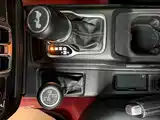 Фото 5 - Jeep Wrangler