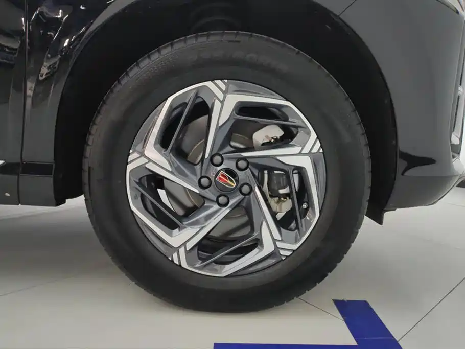 Hongqi HS3 2023 1.5T 2WD Virtue Edition фото 6