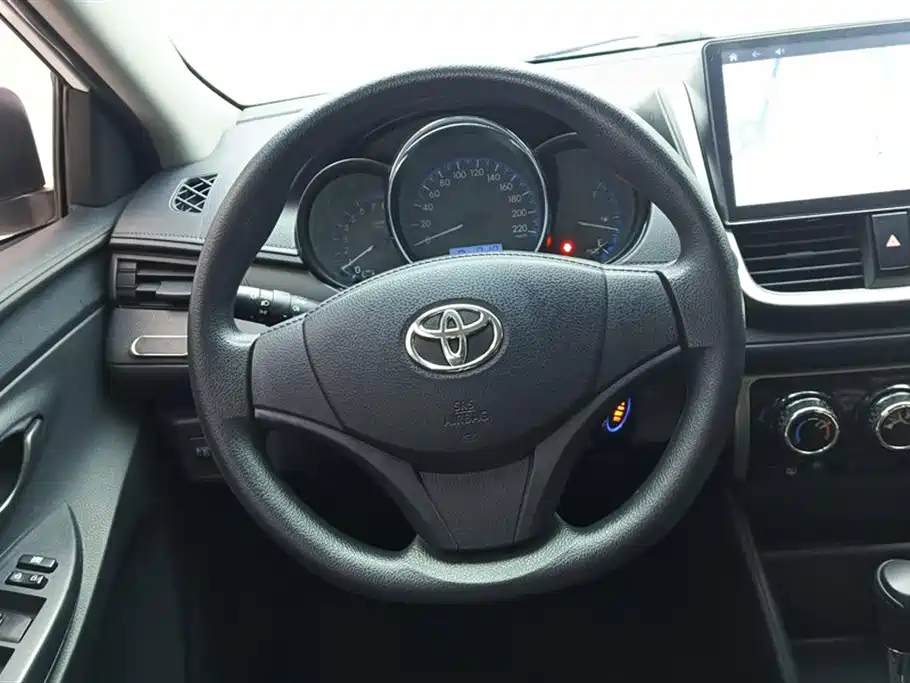 Toyota Vios FS 2017 1.5L CVT Fengchi Edition фото 15