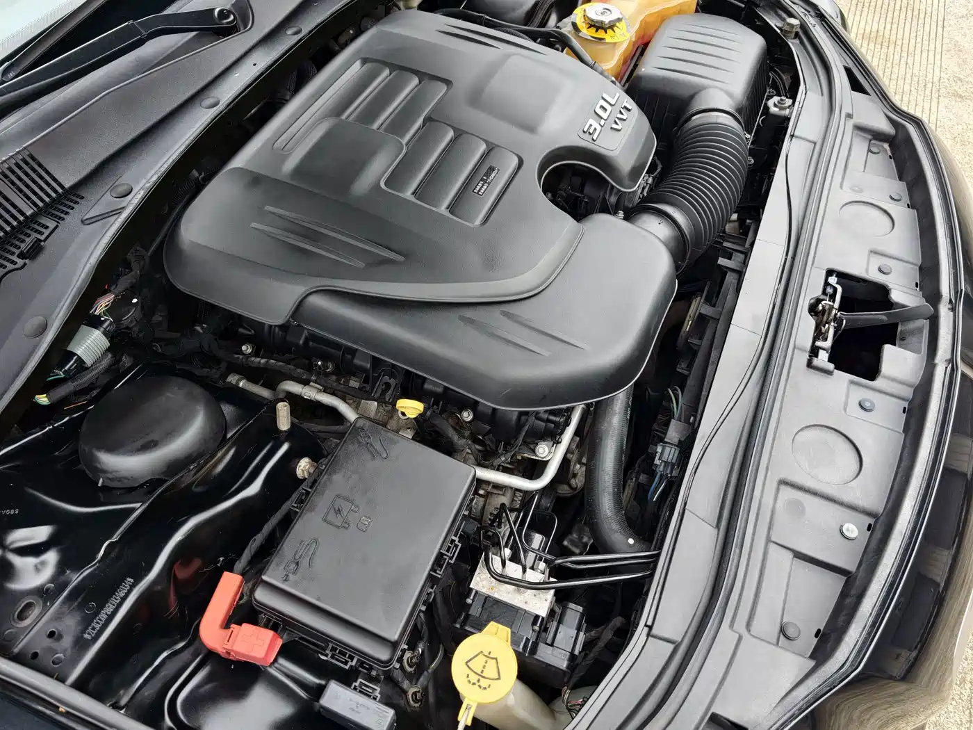 Chrysler 300C (Import) 2016 2014 3.0L Excellence Edition