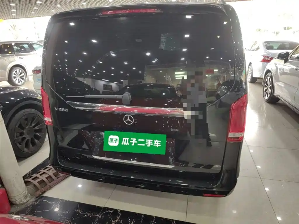Mercedes-Benz V-Class 2021 V 260 Premium Edition фото 4