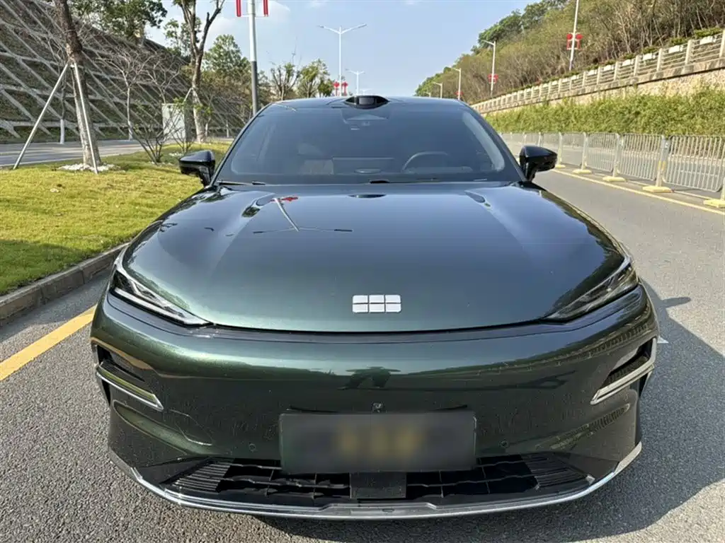 Geely Galaxy Galaxy Xingyao 8 2025 130km EM-P Starship Edition фото 15