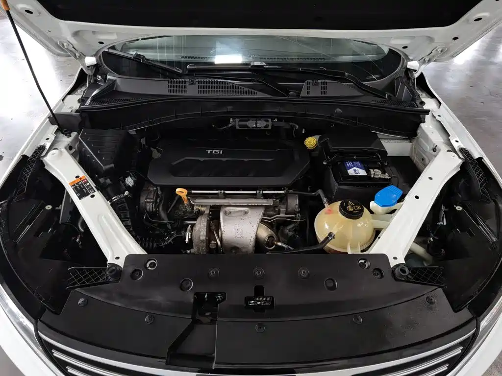 Roewe RX5 2016 2016 30T 2WD Automatic Internet Smart Edition