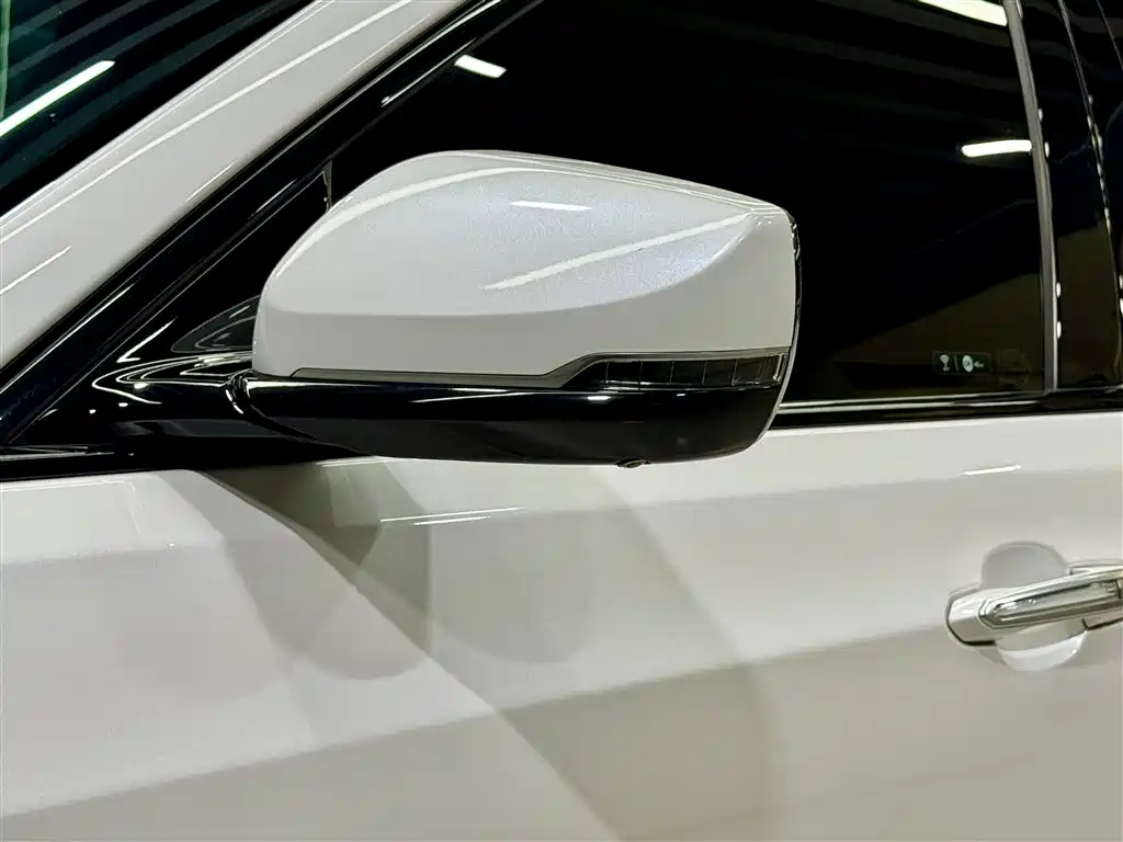 Cadillac CT6 2022 28T Platinum фото 28