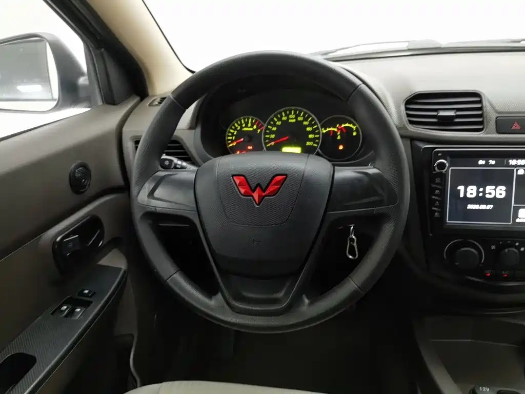 Wuling Motors Wuling Hongguang 2023 2020 1.2L S Basic China VI LSI