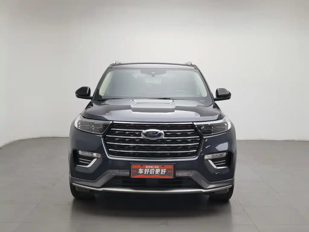 Фото 3 - Ford Explorer