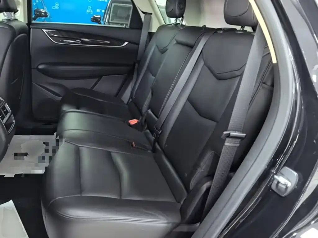 Cadillac XT5 2016 2016 28T AWD Luxury Model