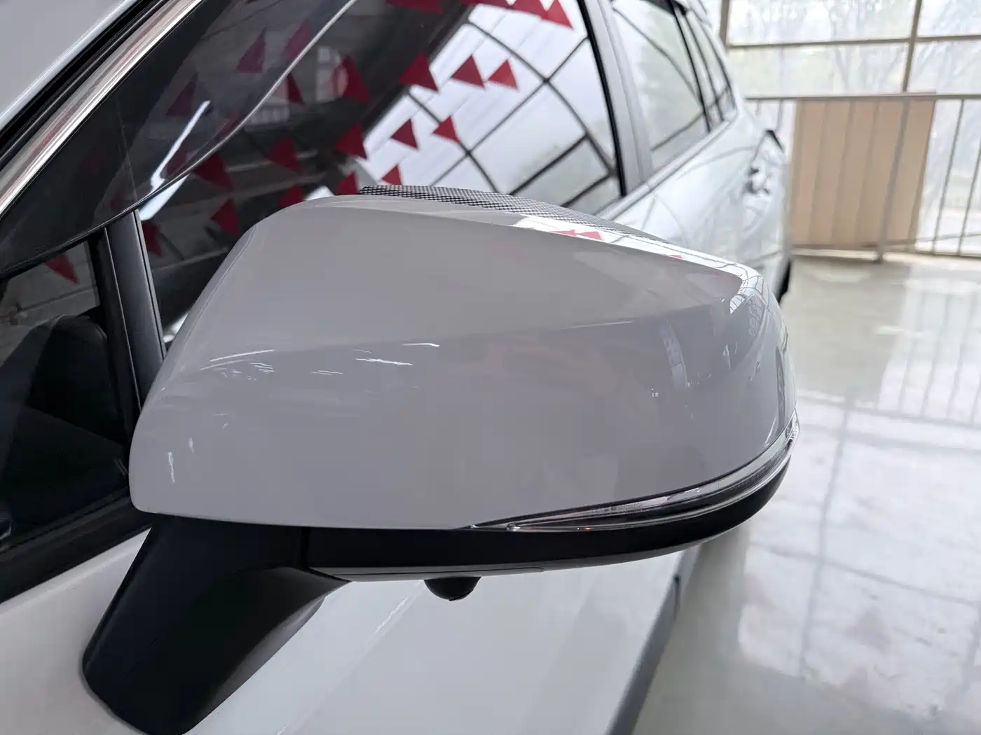 TOYOTA COROLLA SHARP AMPLIFIER