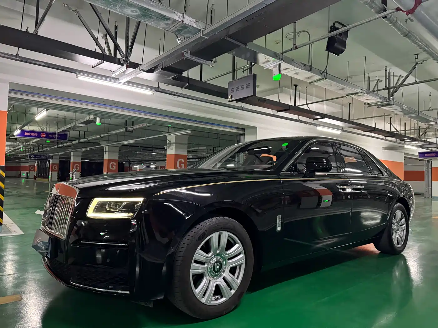Rolls-Royce Ghost 2024 6.7T Standard Wheelbase