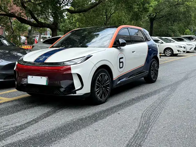 ARCFOX T1 2025 Base Model
